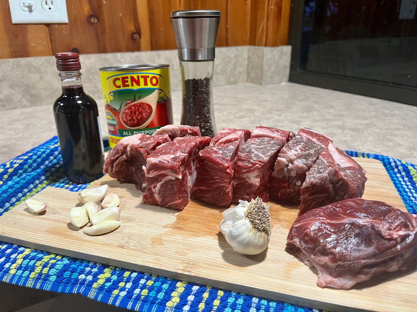 March Beef\Chicken Combo Box 20LB